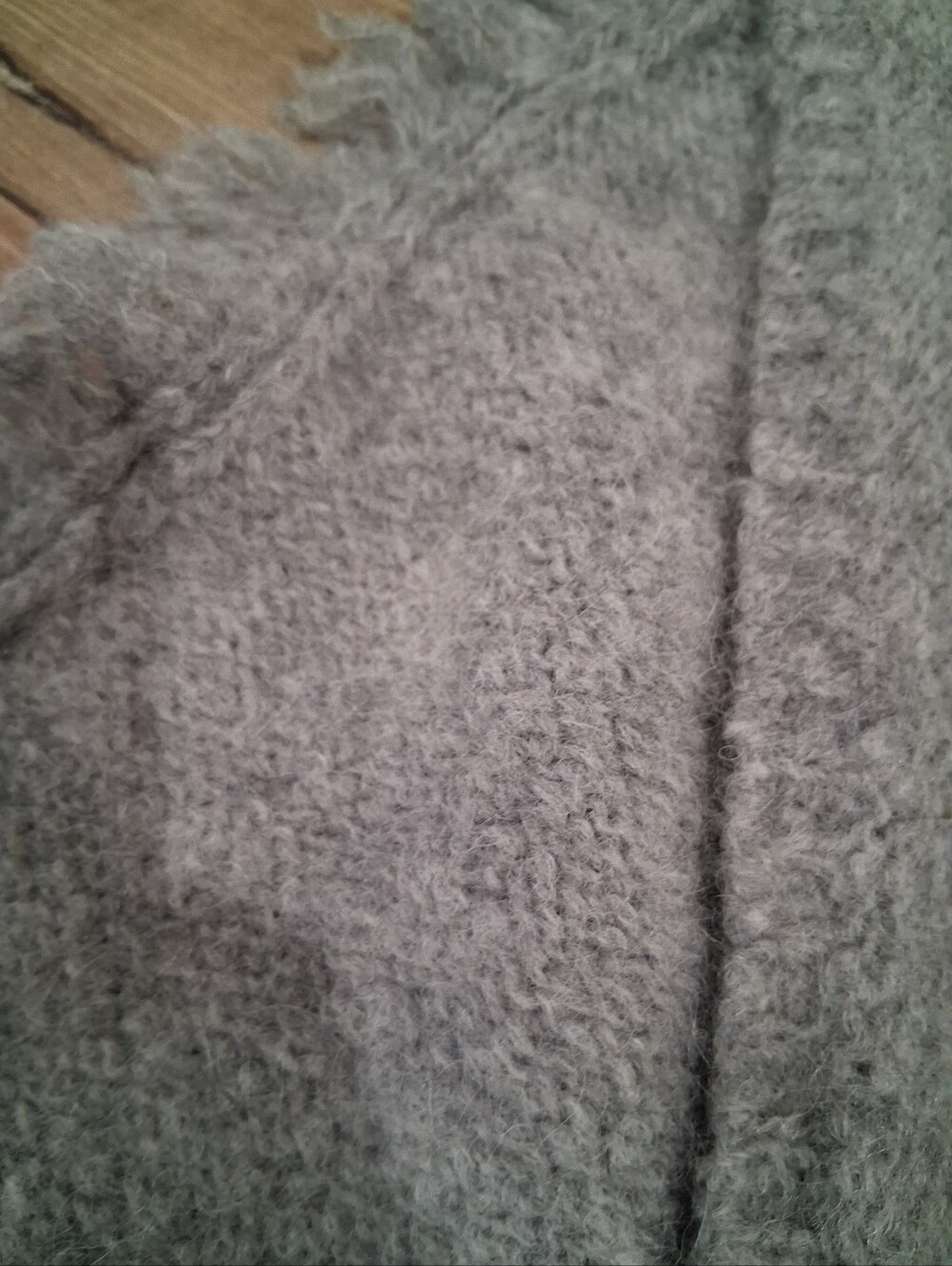 Janessa Leone Alpaca Blend Wrap/Throw - Picture 11 of 11